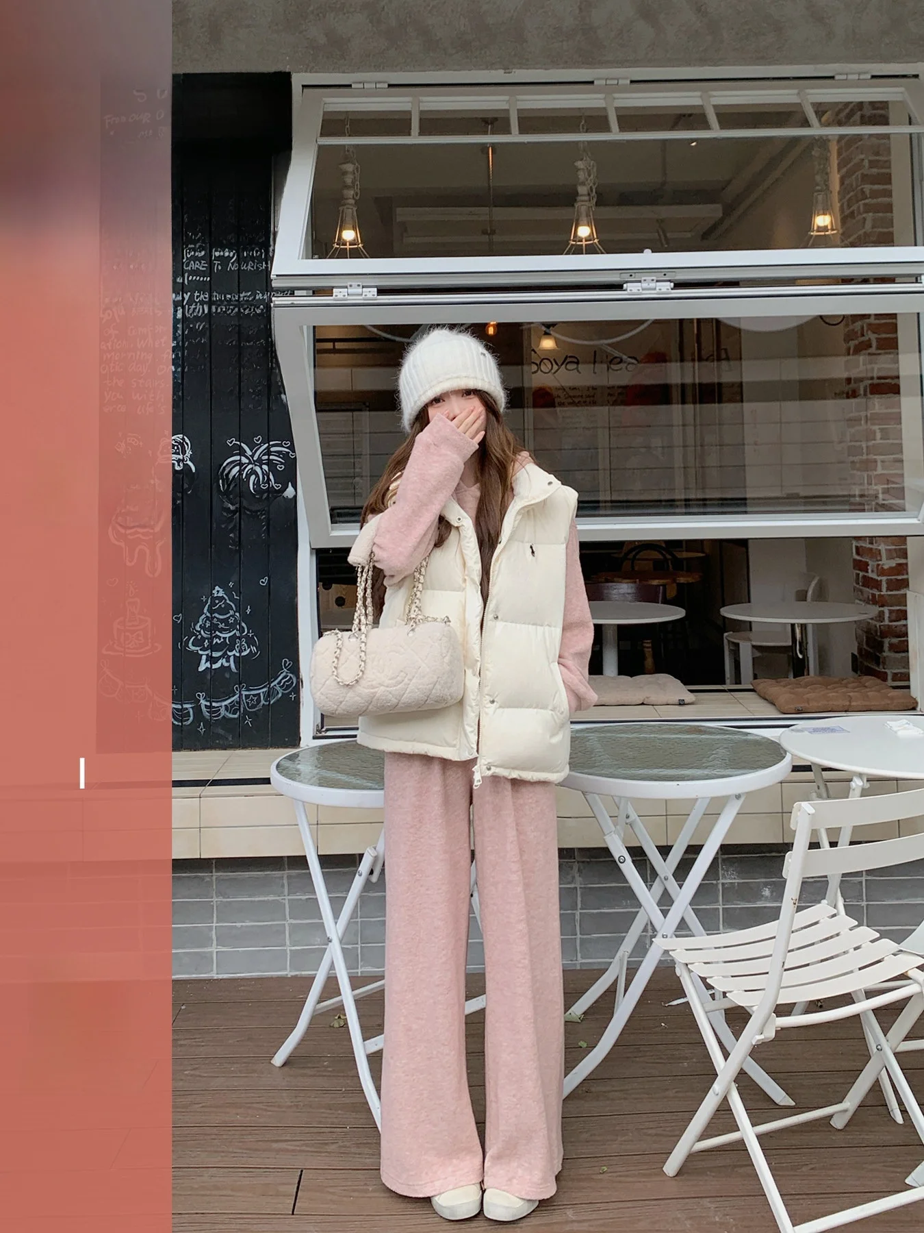 

Женский утепленный жилет с вышивкой, стеганая куртка с воротником-стойкой, теплая повседневная зимняя верхняя одежда Huangzuozuo