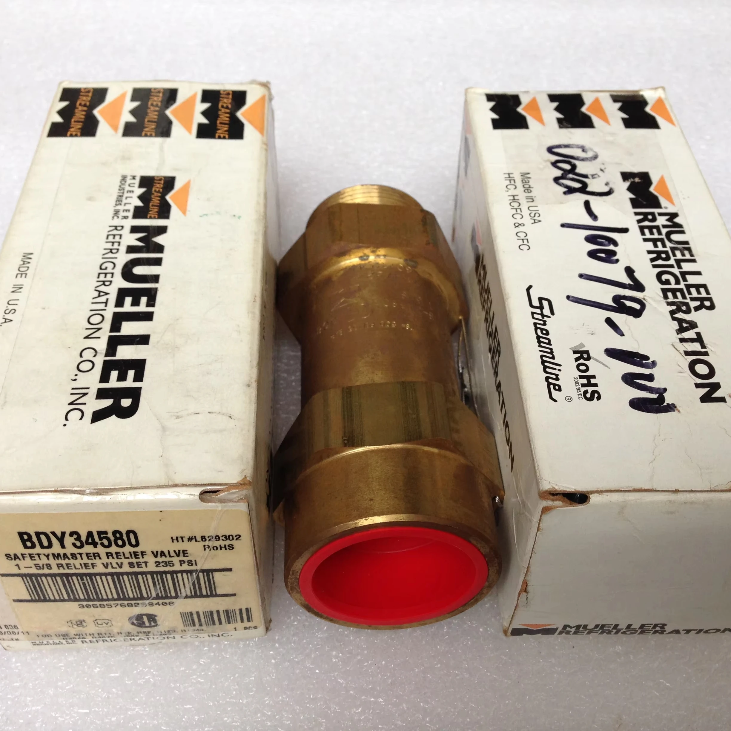 

YK Stainless Steel Safety Relief Valve 022-10079-000 High Quality Chiller Parts