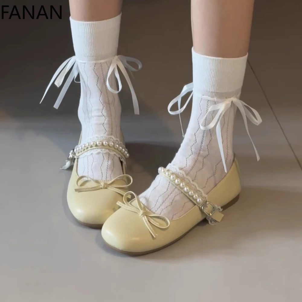 

Новые серебряные туфли на плоской подошве с жемчугом, женские летние кожаные элегантные туфли Мэри Джейн на низком каблуке 2025, туфли-лодочки на платформе, оригинальные туфли на плоской подошве