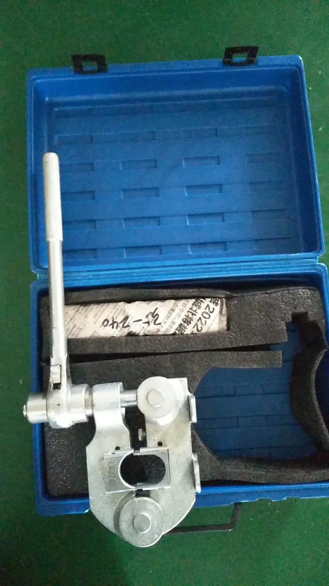 Modello SYD-100 Strumento per crimpare compresse idrauliche ad alta quota