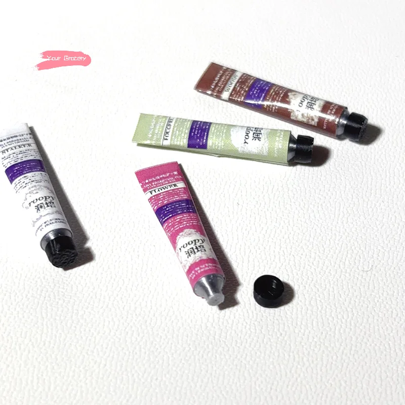 2Pcs Miniature Dollhouse Hand Cream Makeup Scene Decor Doll House Accessories Mini Beauty Props for Playhouses