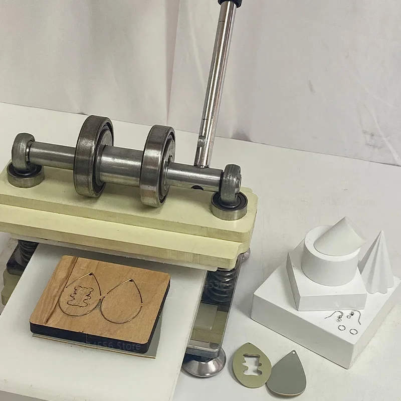 

Double Wheel Hand Leather Cutting Machine Photo Paper PVC/EVA Sheet Cutter DIY Leather Die Cutting Machine Punching Manual Press