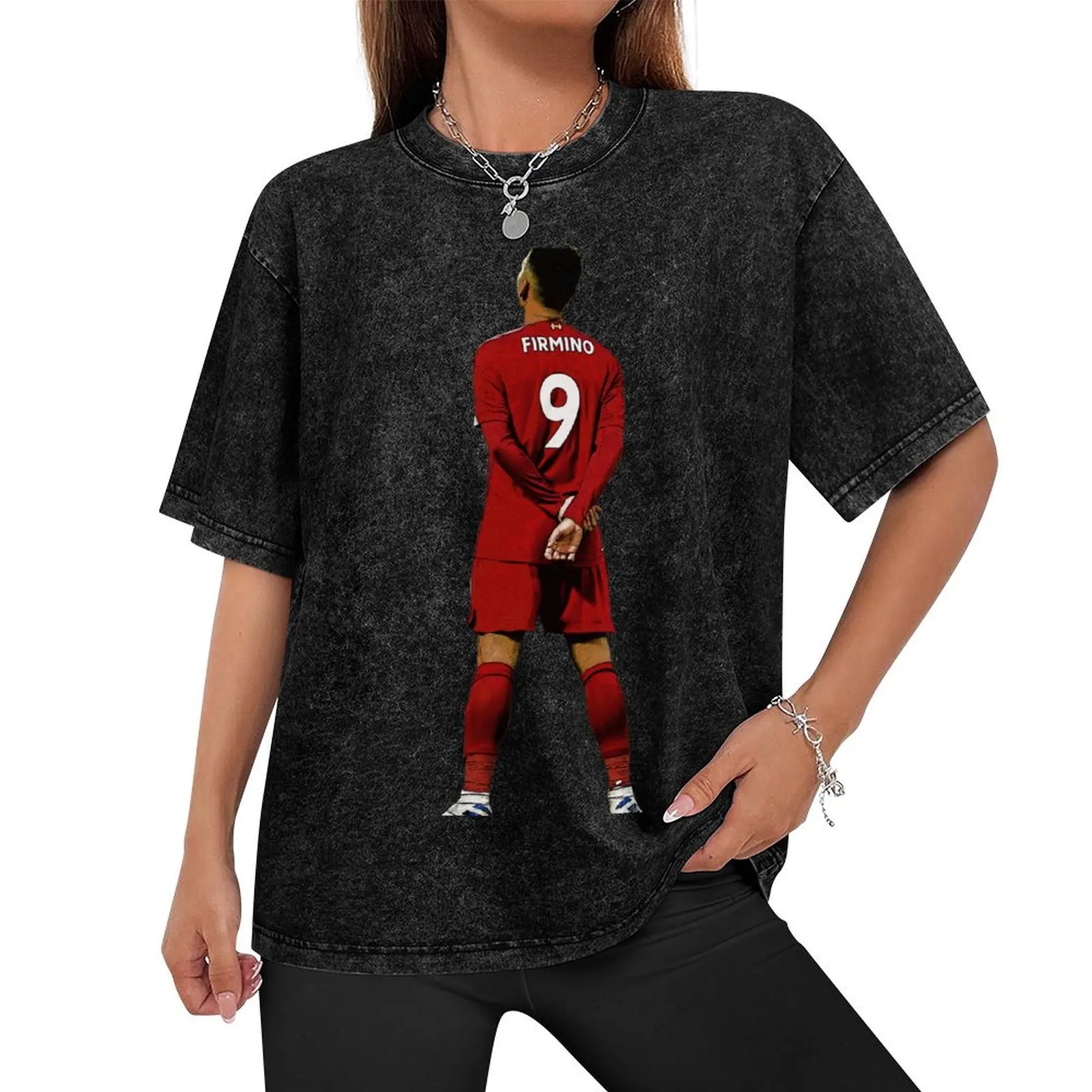 Roberto Firmino - Back Turned Celebration T-Shirt croswit shirt man sports fans Men's t-shirt