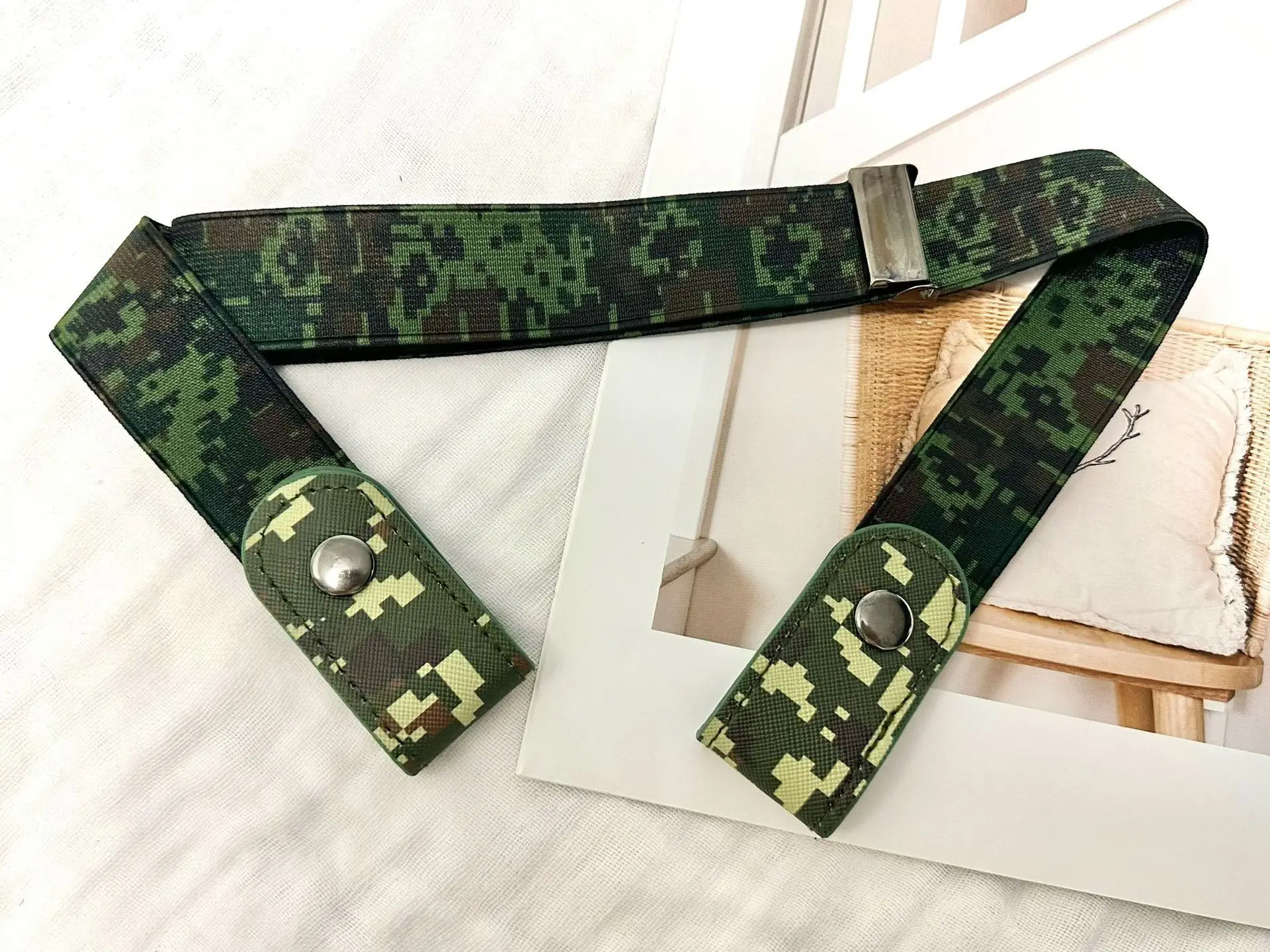 ‌Invisible Elastic Waistband for Women - Japanese Style Stretchable Belt for Jeans, No Marking Comfortable Adjustable
