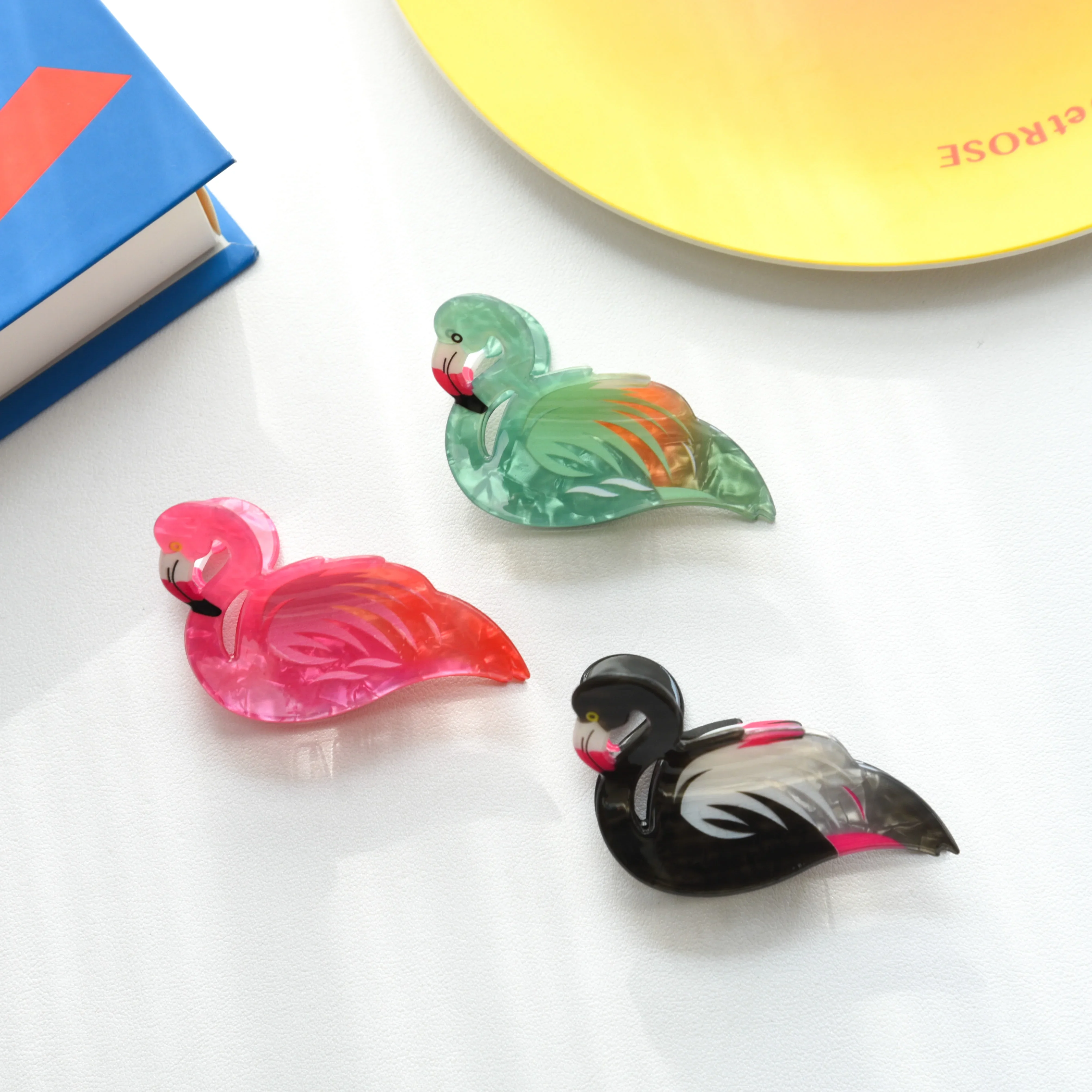 New Easter Exclusive Flamingo Hair Clips Animal Series Candy Color Acrylic Material Hair Accessories for Women Crab Clip Girls