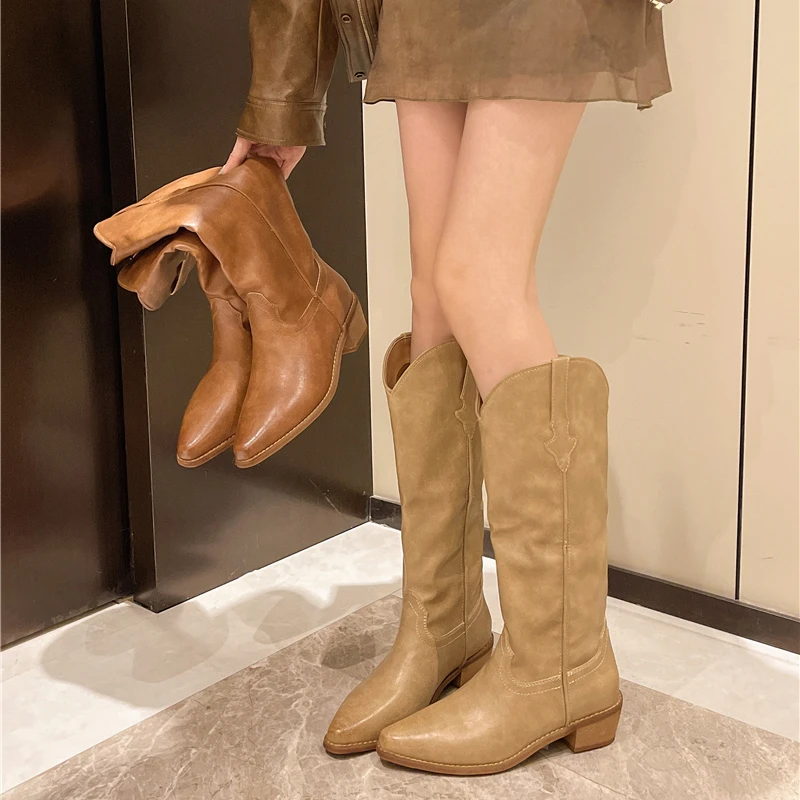 2024stivali da donna retrò autunno inverno stivali alti al ginocchio bianchi comodi scarpe da Cowboy occidentali da passeggio femminili