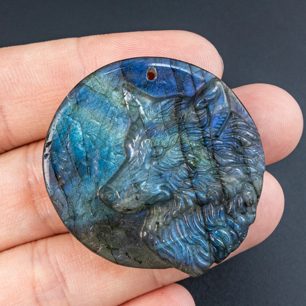 1Pcs Unfinished Labradorite Pendant DIY 42X40X9MM Blue Flash Wolf Carving Stone for Jewelry Making Supplies