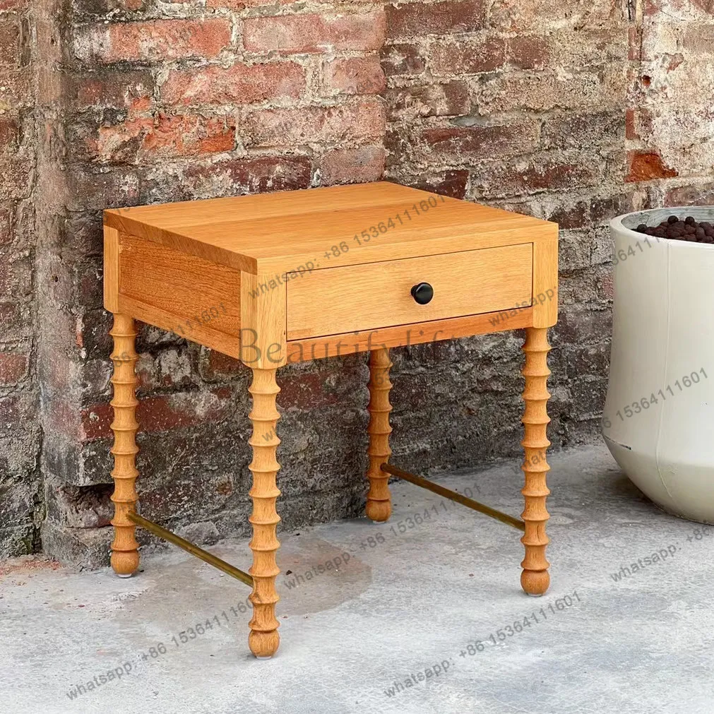 

Medieval style bedside table teak retro elegant bedroom simple American creative home