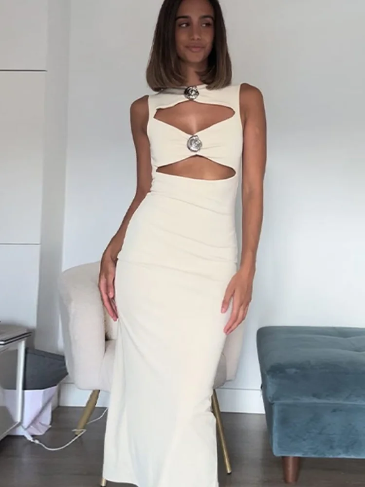 Fashion Seashell Cut-out Solid Long Dress Women Elegant Round Neck Sleeveless Slim Slit Dresses 2024 New Lady High Street Robes