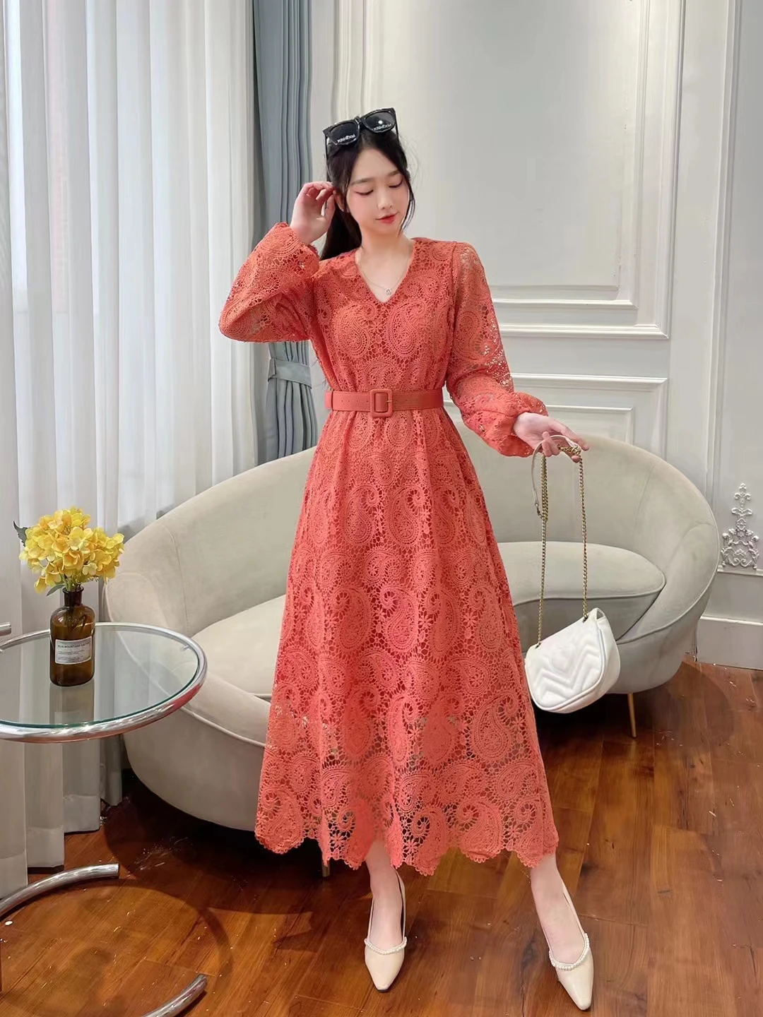 New Spring Autumn Women V-Neck Long Sleeve Belt Slim Long Dress High Quality Retro Hook flower hollow Classical Runway Dress