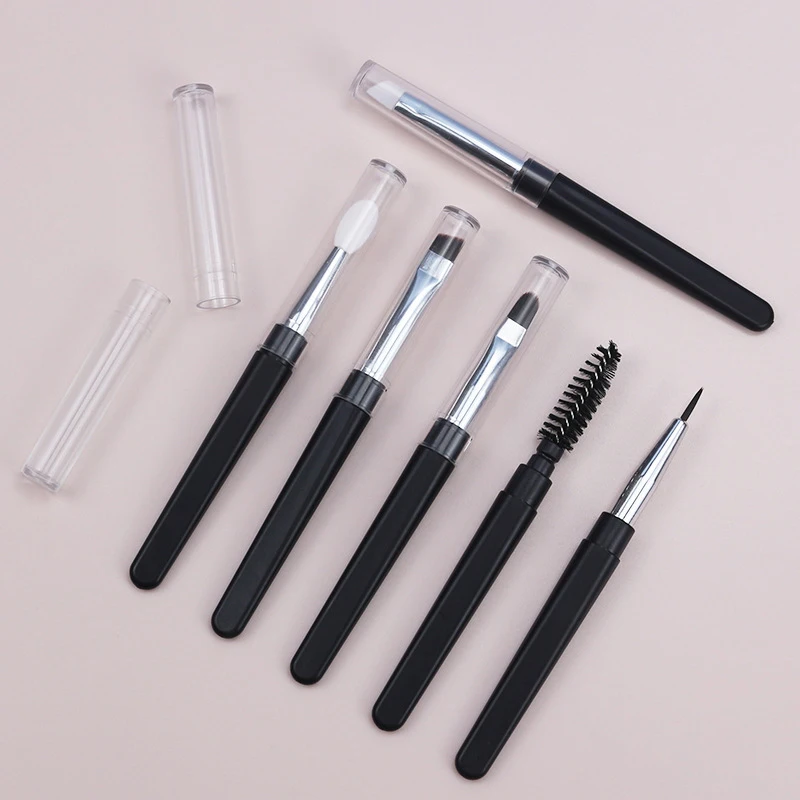 1PCS Travel Size Makeup Brushes Portable Eyeshadow Makeup Brushes Eyebrow Silicone Glit Essential Cosmetic Tools With Lid