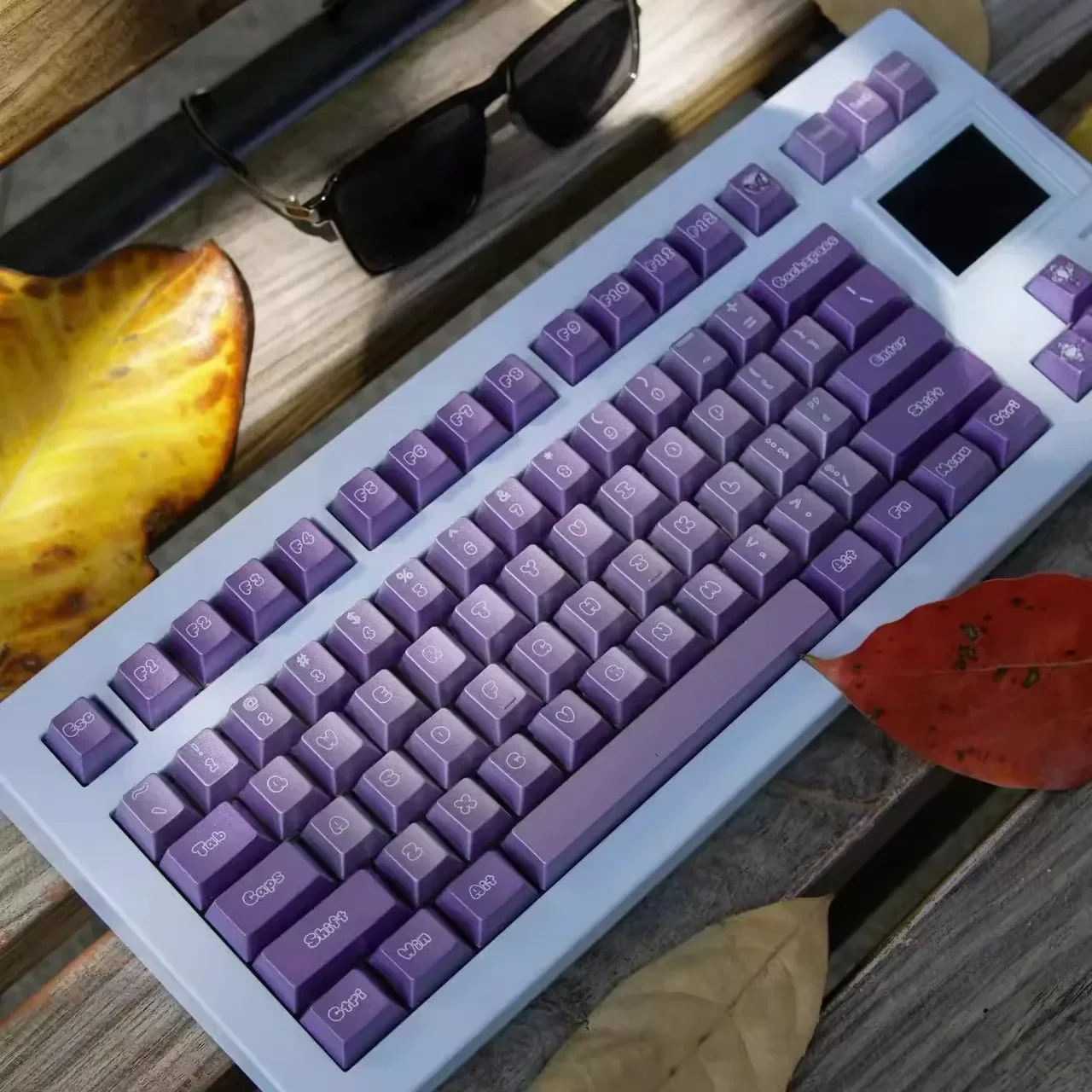 

Metal keycap, purple cute big characters, exclusive to sweet sister, original zinc alloy factory, fine flash spray paint, super