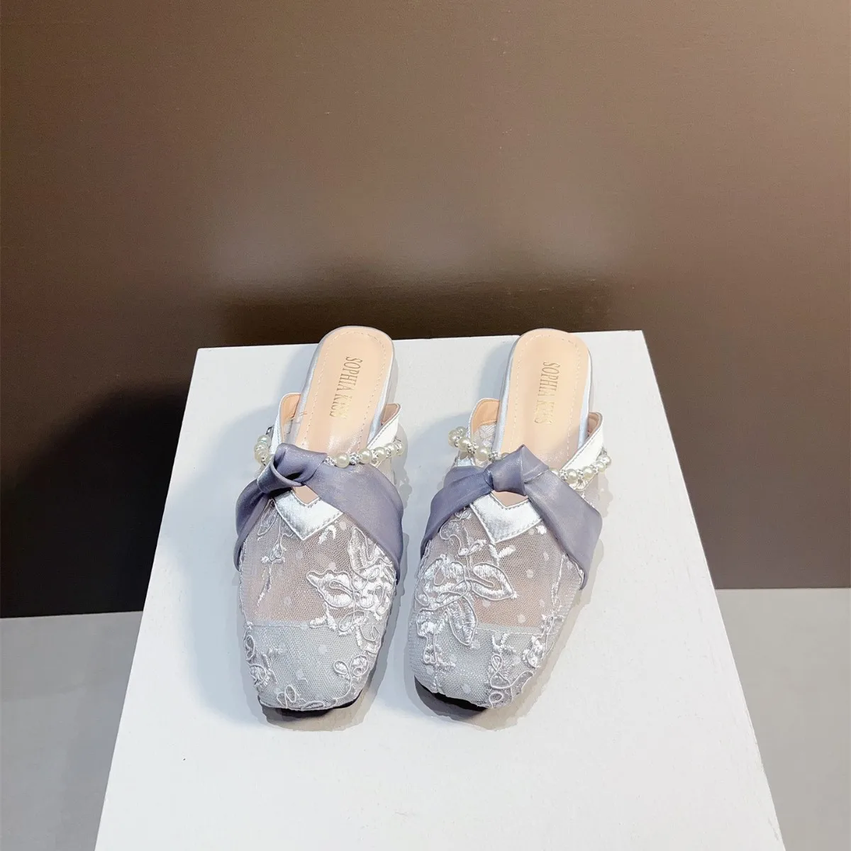 Women's summer new French-style flat mules, perfect for pairing with skirts, stylish and available in large sizes