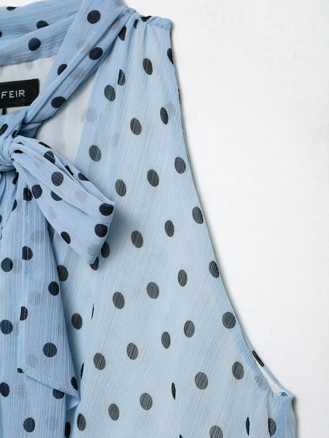 HH Elegante Minimalistische Gepunktete Neckholder-Bluse mit Bindeband, V-Ausschnitt, Ärmellos, Sommer-Oberteil für Business, Freizeit, Büro und Urlaub – Detail 9