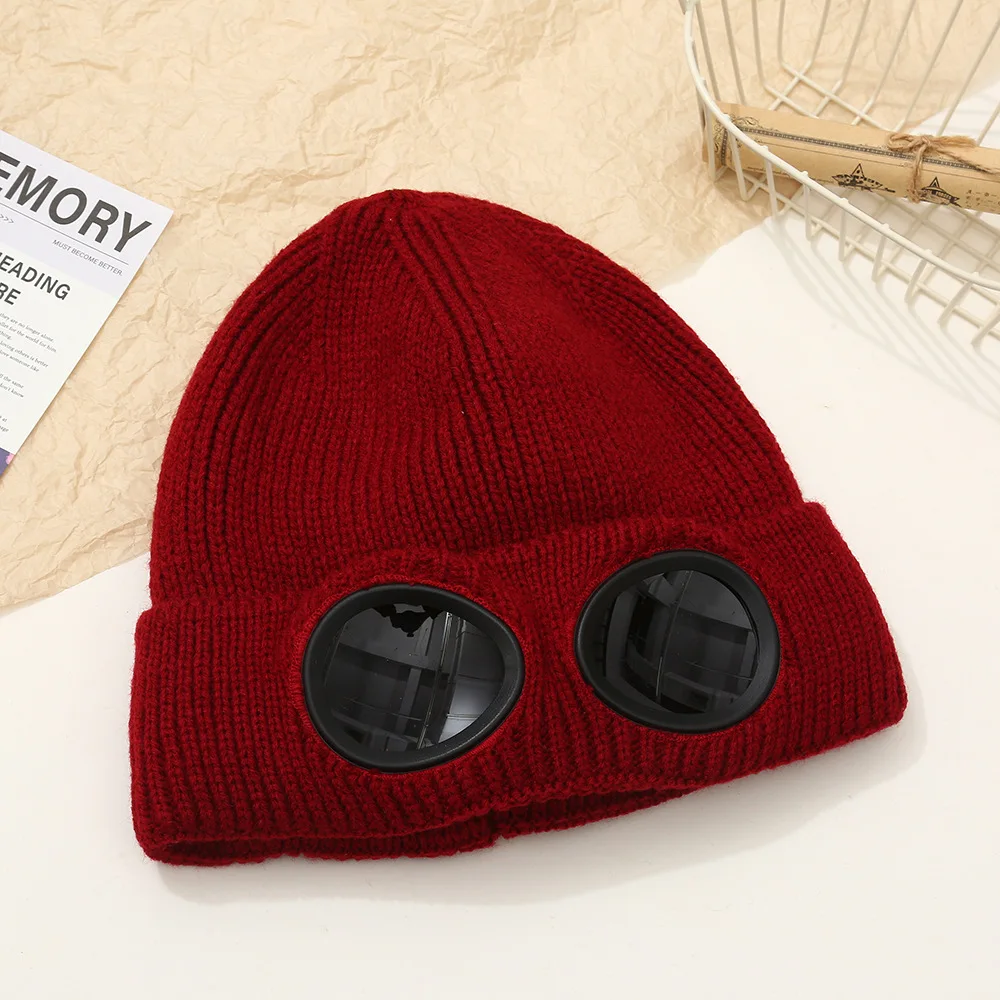 Ausgefallene und niedliche Mütze, warm und bequem für Herbst und Winter, atmungsaktive Strickmütze, lässige und einzigartige Alien-Brillen-Beanie. – Detail 7