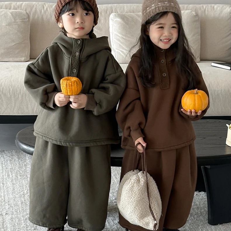 

Suit 2025 Autumn Winter New Childrens Clothing Korean Style Boys and Girls One Velvet Hoodie Hoodie Trousers Two Sets