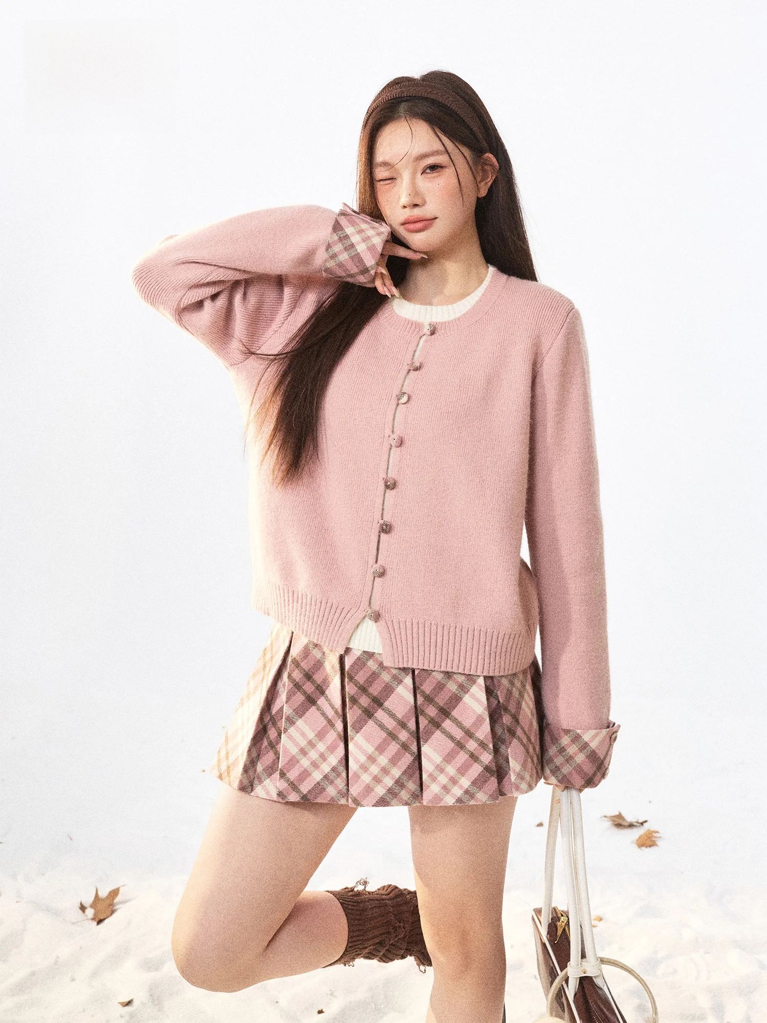 

Korean Sle plus Size Knitted Sweater And Plaid Skirt Set Slimming Sweet Illusion Fake Two-Piece High Waist A-Line Skirt