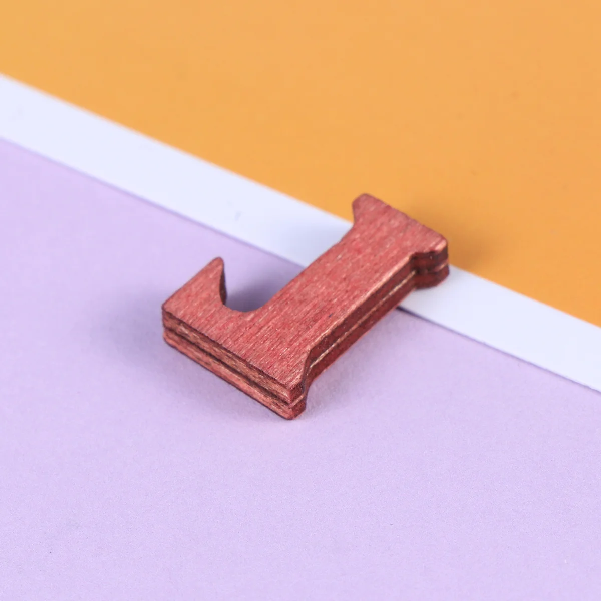 

200Pcs Christmas Wood Slice DIY Scrapbooking Craft Decor Natural Wooden Embellishments Retro Letters Wood Slice