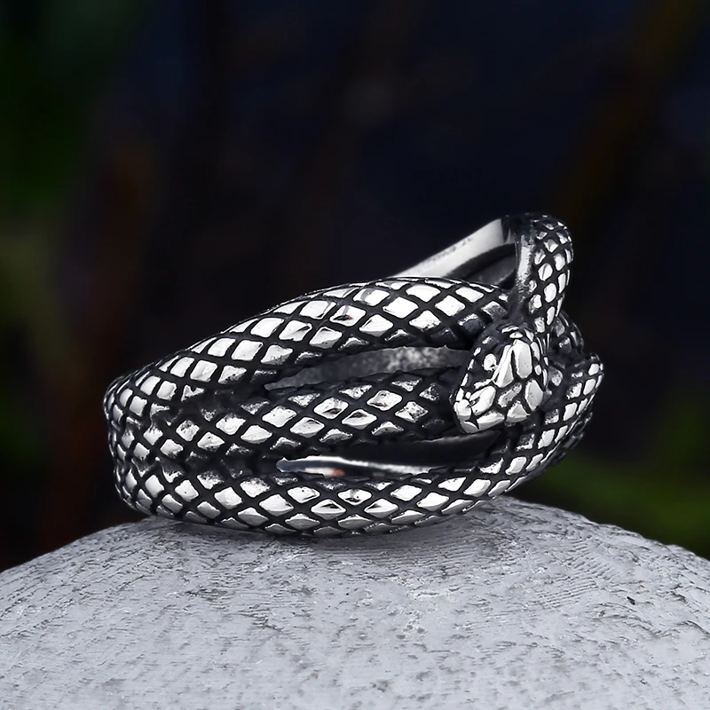 Mode 2023 Nieuwe Vintage Cool 316l Roestvrij Staal Slangenring Groothandelsprijs Voor Man Dieren Sieraden Vriendje Cadeau