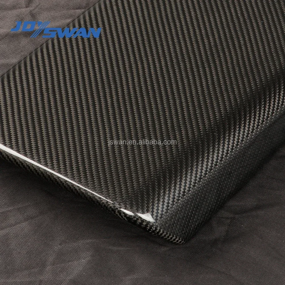 غطاء مسند ذراع وحدة التحكم المركزية من ألياف الكربون لطراز تسلا 3 هايلاند (2024+) #2