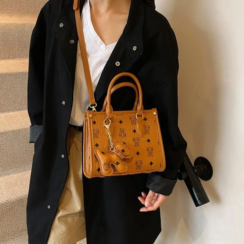 

Ladies Daily Use Handbag Practical Shoulder Bag For Women Convenient Purse Crossbody Bag Underarm For Errands