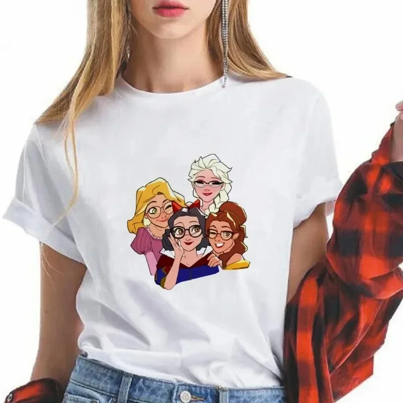 Princesses Get Together Tshirt Women Print Funny Snow white Friends T Shirt Short Sleeve Harajuku Tops Tees Femme clothing