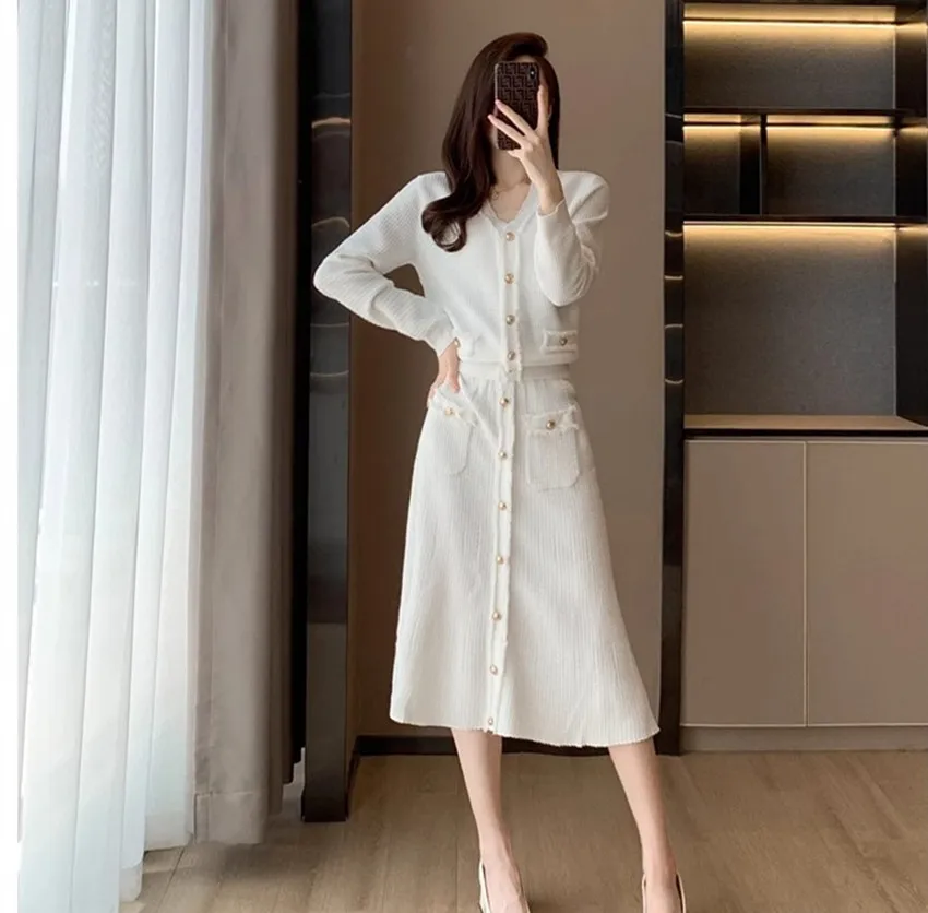 French New Autumn Winter Knitted Cardigan 2 Piece Set Women V Neck Single Breasted Tassel Sweater Coat + Pokcets Midi Skirt Suit