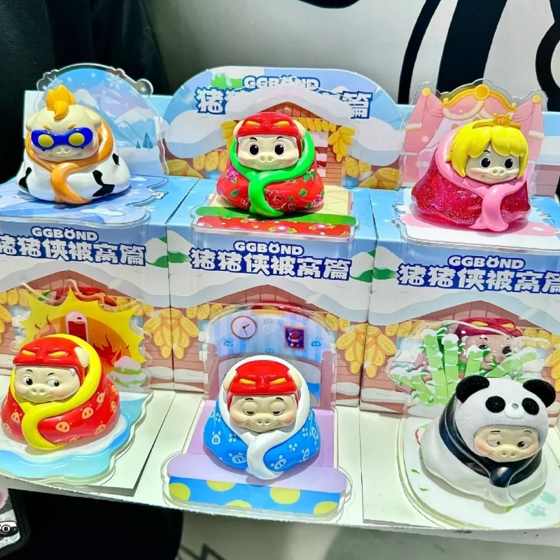 

Anime Ggbond Classic Model Quilt Series Kawaii Toy Blind Box Desktop Decoration Pig Man Male God Cartoon Holiday Birthday Gifts