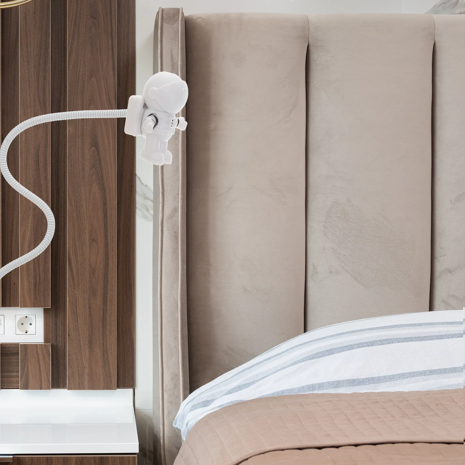 1Pcs Spaceman USB LED Night Lamp Mini Desk Light Eye-Glow Switch Ultra- Saving for Study Reading Office Bedroom
