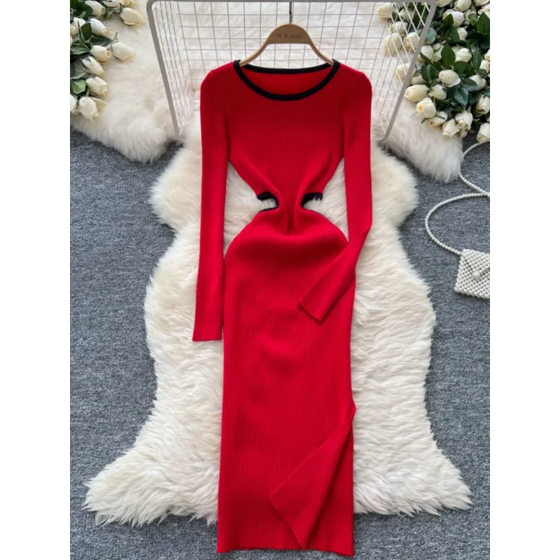 Temperament Sexy Pullover Langes Kleid 2024 Herbst Neue Mode-Design Herz-anliegende Slim-fit Lange ärmeln gestrickte Kleid Elegante