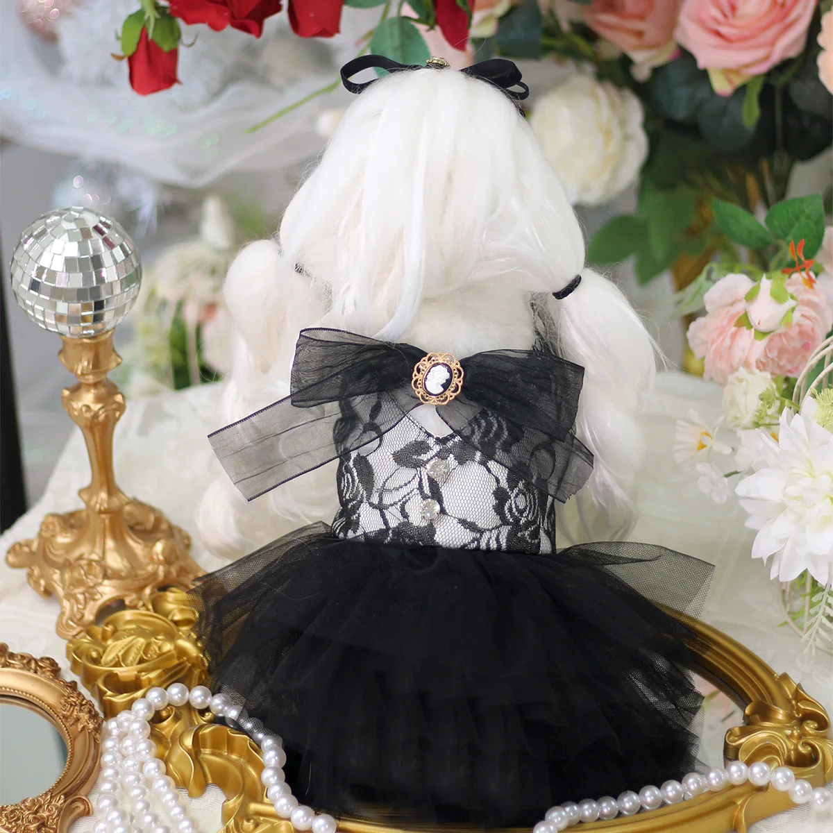 

Puppy Dog Cats Clothing Summer Thin Hollow Lace Party Princess Dresses For Small Medium Dog Chihuahua Poodle Pet Dog Clothes