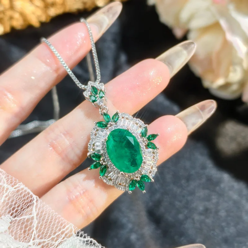 

With Cotton Heavy Industry European and American Fashion Emerald Jewelry Three-Piece Retro Creative Style Full Diamond Inlaid Or