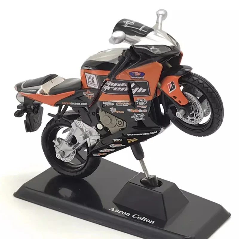 Modello di simulazione di moto in lega pressofuso in scala 1:18 CBR600RR Collezione di decorazioni statiche Regali souvenir per ragazzo adulto