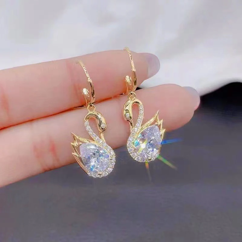 New Rhinestone Zircon Little Swan Pendant Gold Color Earrings for Women Fashion Elegant and Exquisite Ladies Party Trend Jewelry