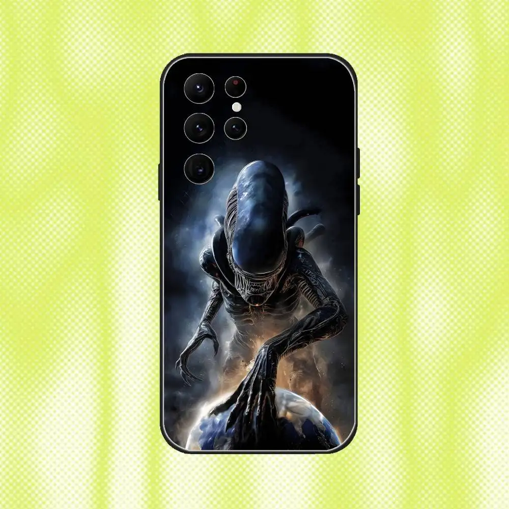 Casing Ponsel Alien Earth 2025 untuk Samsung S 25,24,23,22,30,21,10,9,Ultra,Plus,Lite,FE,4,5G Casing Lembut Hitam
