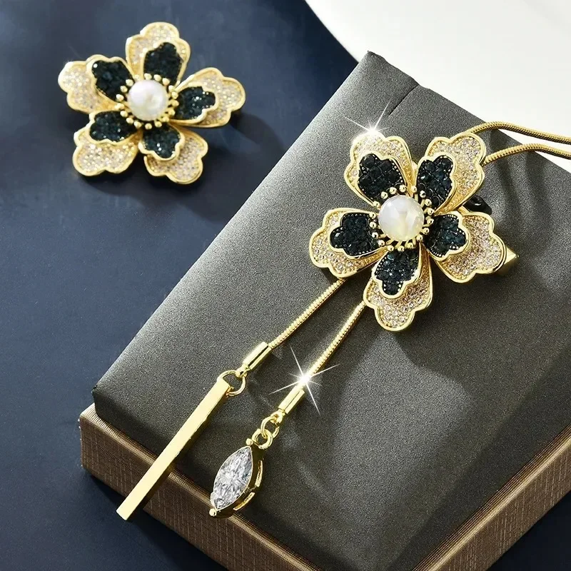 

Two-piece long necklace for ladies and two-color sweater chain with brooch, fashionable clothing necklace, retro necklace