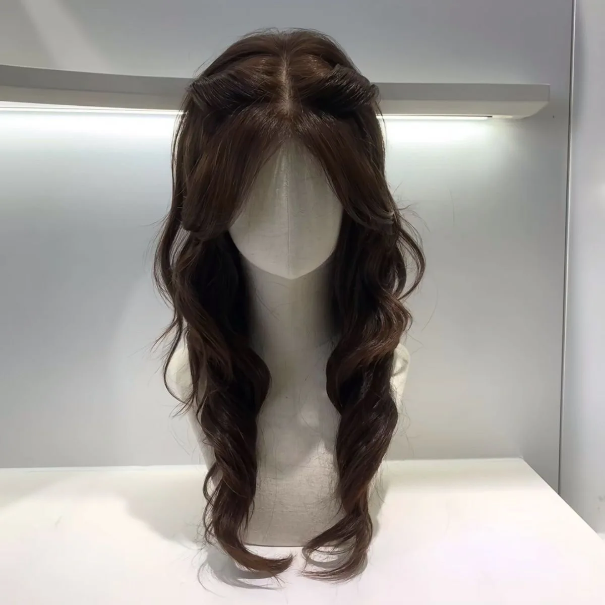 

Women's Long Wavy Wig with Princess Half-Up Style & Curtain Bangs Dark Brown Heat Resistant Synthetic Hair for Daily Wear