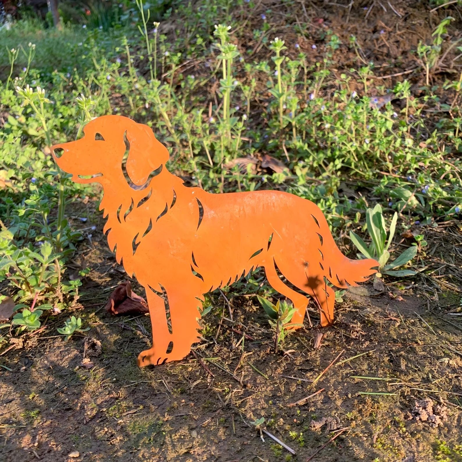 1Pc Rusty Iron Golden Retriever Dog Silhouette Garden Ground Stake Weatherproof Outdoor Lawn Yard Ornament Farmhouse Gardening