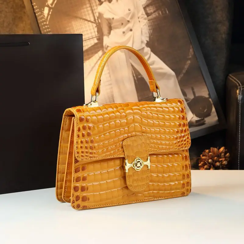 

Luxury Designer Brand New High Quality Cowhide Small Square Bag Crossbody Bag Women's Fashion Handbag Hot Sale Free Shipping
