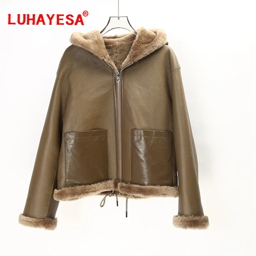 2024 senhoras pele de cordeiro shearling casaco feminino com capuz camelo luhayesa inverno senhoras jaquetas de couro genuíno