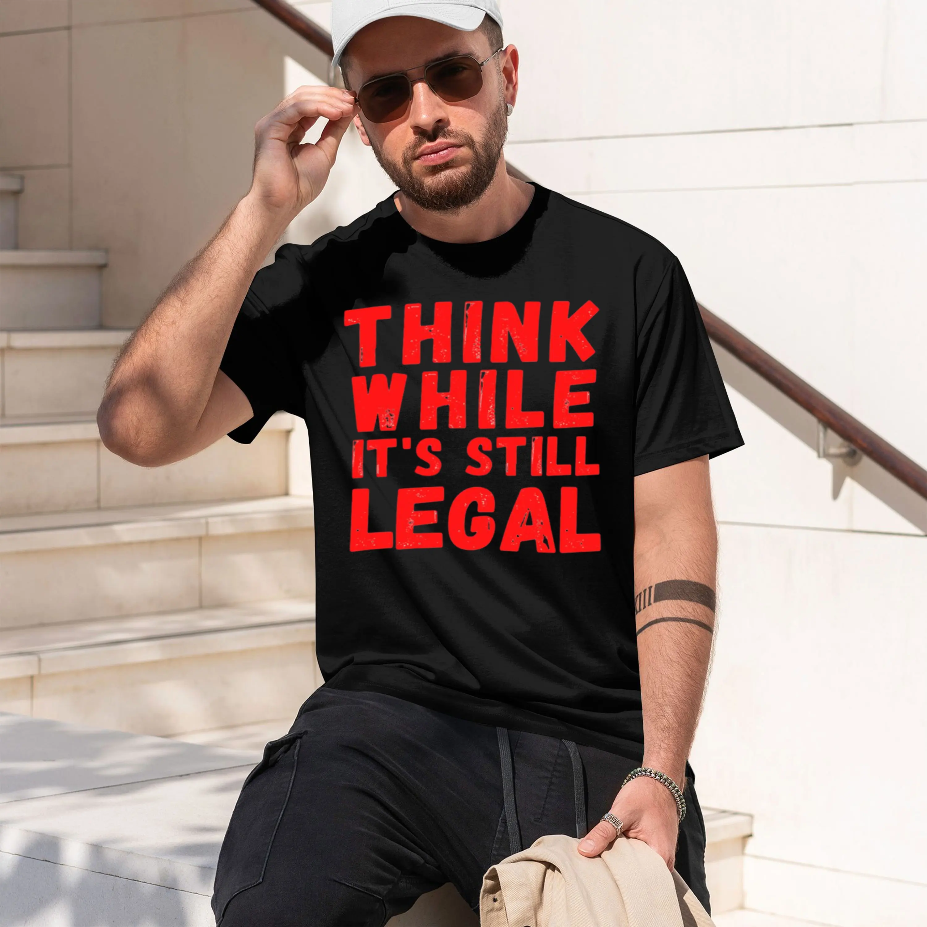 Think While It's Still Legal Recall the Governor Red Sticker 2026 Nouveau modèle T-shirt à manches courtes et col rond pour homme, classique et décontracté, taille M