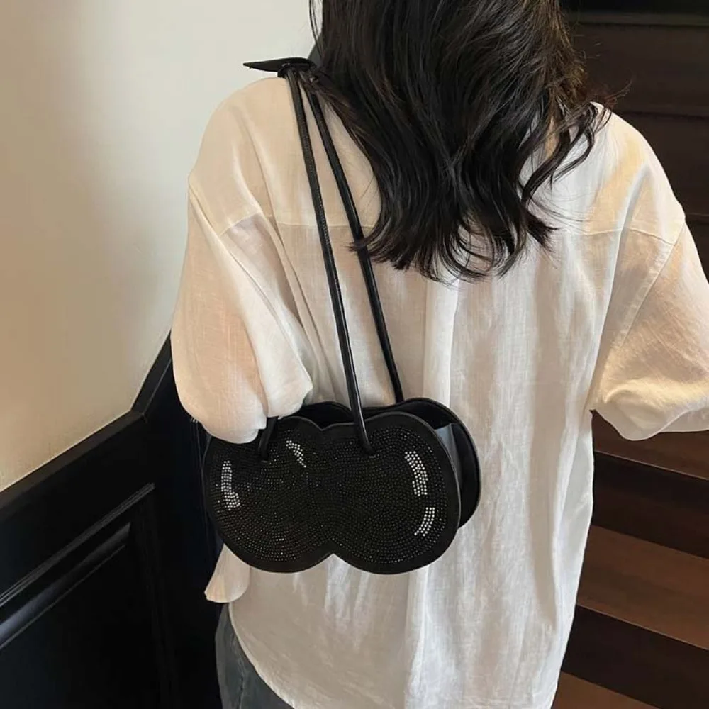 الحلو الكرز شكل حقيبة تحت الإبط مكافحة سبلاش المياه الإبداعية الفاكهة الحمراء حقيبة يد البوليستر سعة كبيرة بولي حجر الراين حقيبة عطلة #1