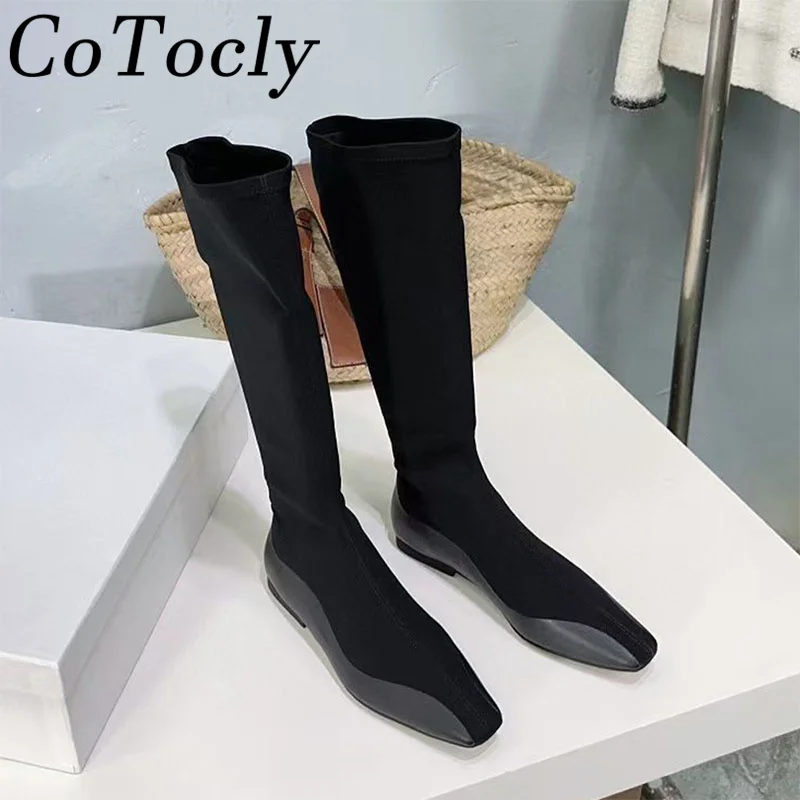 المبيعات الساخنة أحذية الركبة عالية النساء ساحة تو الانزلاق على تمتد أحذية امرأة المدرج أحذية سوداء الراحة شقة أحذية طويلة امرأة