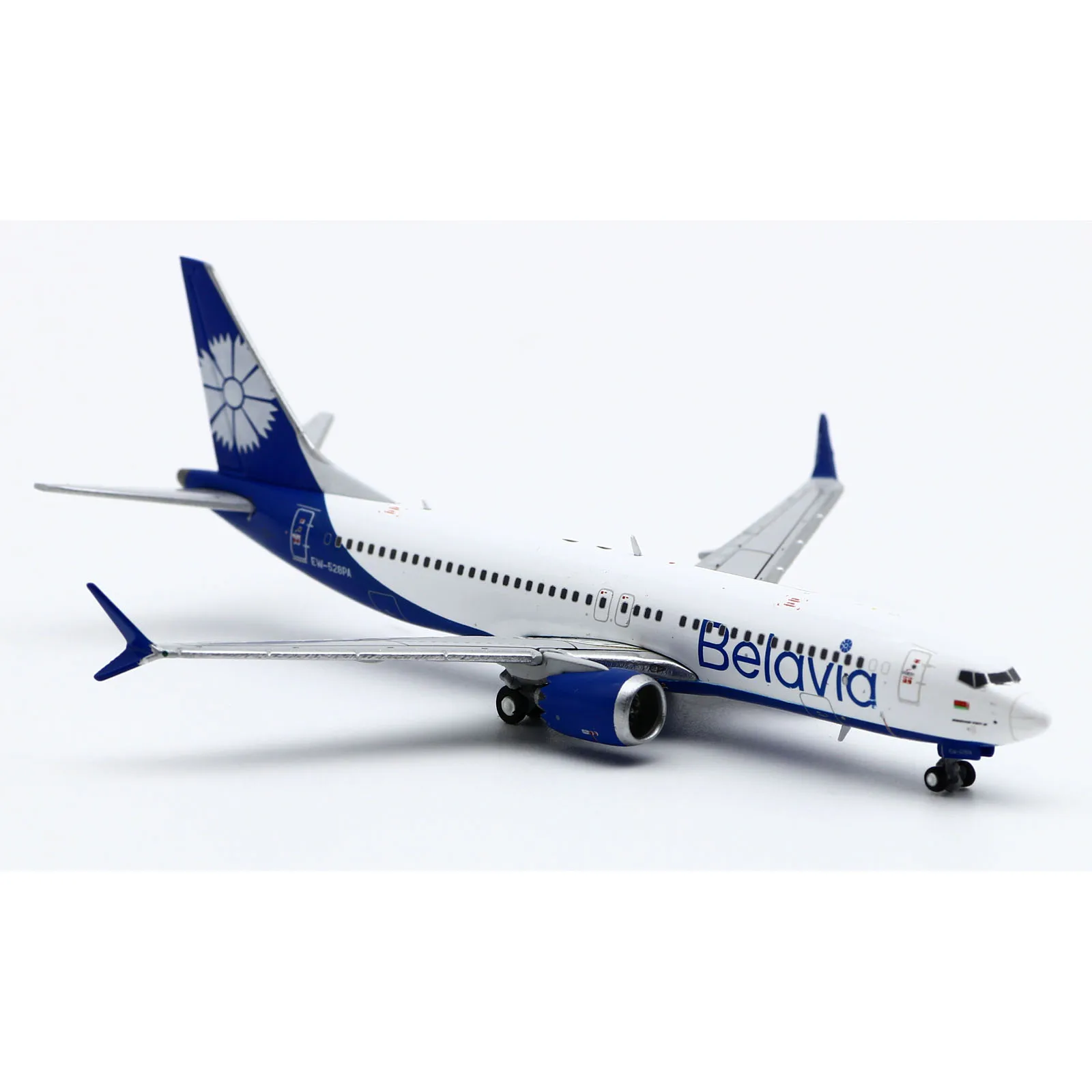 LH4247 Alloy Collectible Plane Gift JC Wings 1:400 Belavia Belarusian Airlines Boeing B737-8max Diecast Aircraft Model EW-528PA