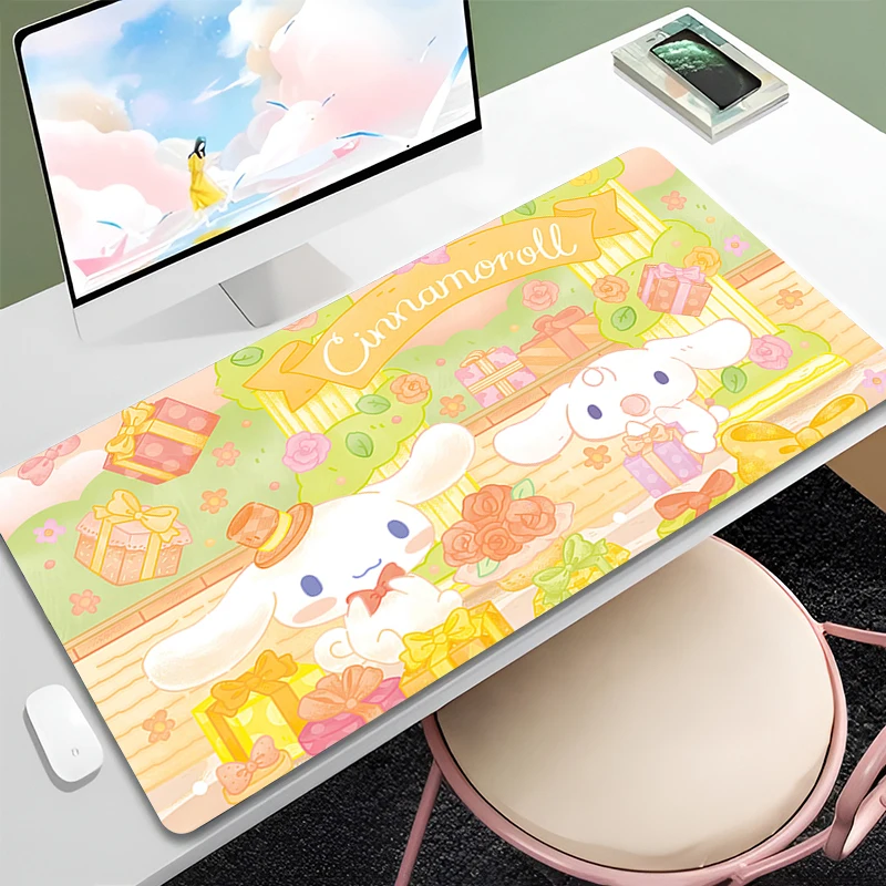 Cute Anime Cinnamoroll tappetino da tavolo per Laptop accessori per Pc da ufficio tappetino per Mouse con bloccaggio del bordo tappeto da gioco Kawaii personalizzato tappetino per Mouse grande