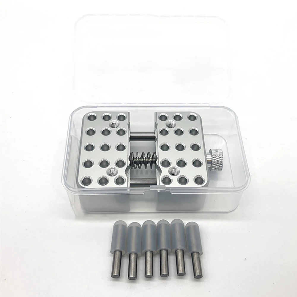 Handheld Mini Metal Vise - CNC Machined Aluminum Clamp for Model Making, Electronics, Crafts & Painting