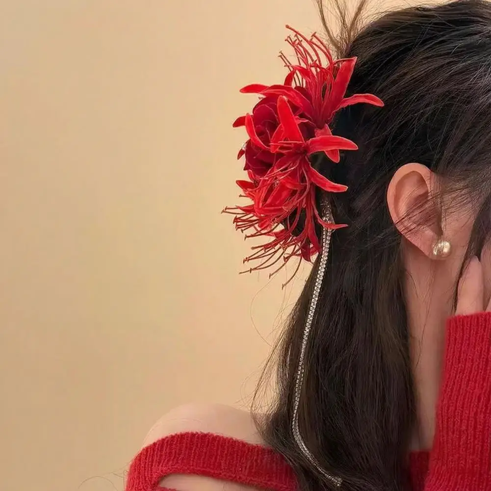 

Hairpin Ancient Chinese Hanfu Inspired Simulated Flower Hairpin with Tassel Design Thick Curly Hair Wedding Accessory