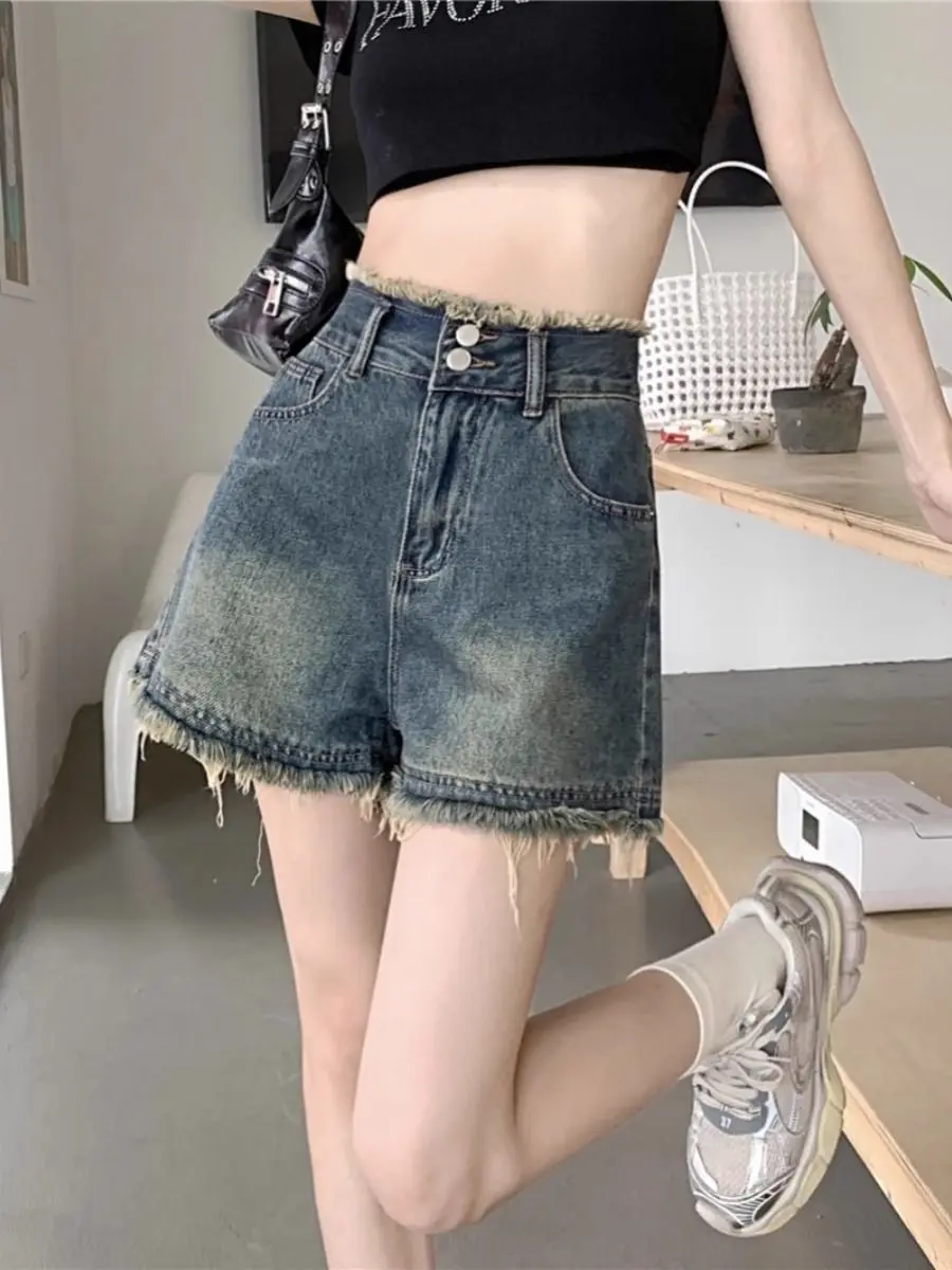 

2024 Women's Summer Fashion Ripped Raw Hem Jean Shorts Female High Waist Denim Shorts Ladies Loose Wide-leg Short Pants H135