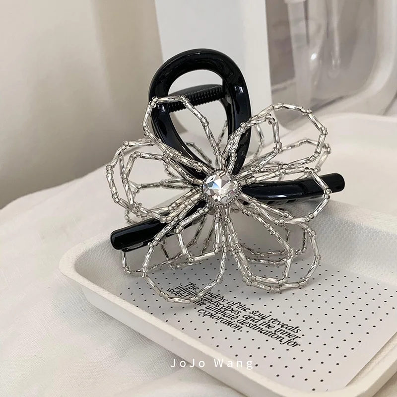 

Simple high-end hairpin, temperament Korean hair accessories headgear shark clip