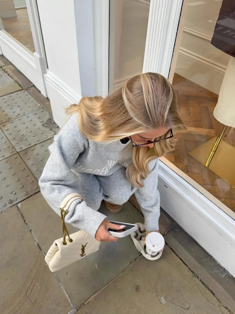 سترة نسائية رمادية بسيطة بنمط حروف إنجليزية قوطية Y2K من Street Y2K، بلوفر عتيق على طراز الهيب هوب الأمريكي متعدد الاستخدامات #5